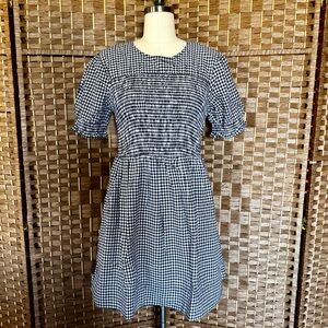 NWT black & white cotton gingham smocked dress L